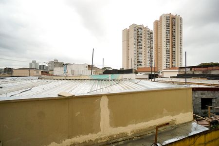 Casa à venda com 750m², 8 quartos e 4 vagasVista do quarto 02