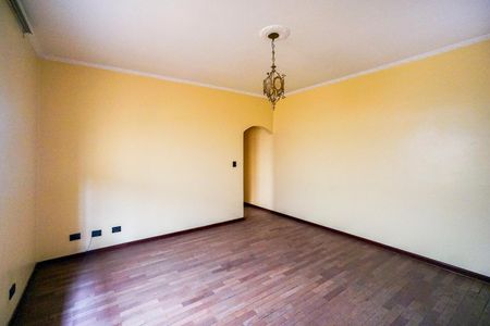 Casa à venda com 750m², 8 quartos e 4 vagasSuíte