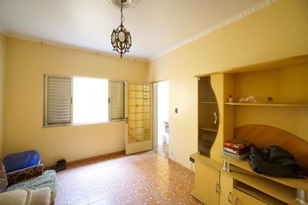 Casa à venda com 750m², 8 quartos e 4 vagasQuarto de serviço