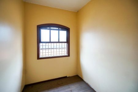 Casa à venda com 750m², 8 quartos e 4 vagasQuarto 01