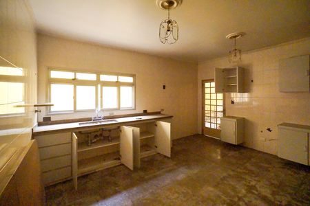 Casa à venda com 750m², 8 quartos e 4 vagasCozinha