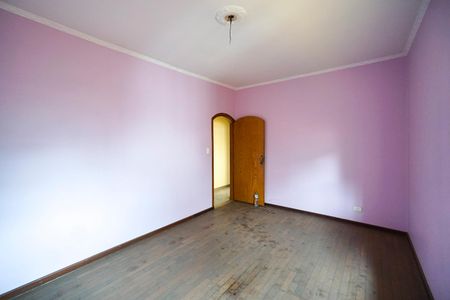 Casa à venda com 750m², 8 quartos e 4 vagasQuarto 02