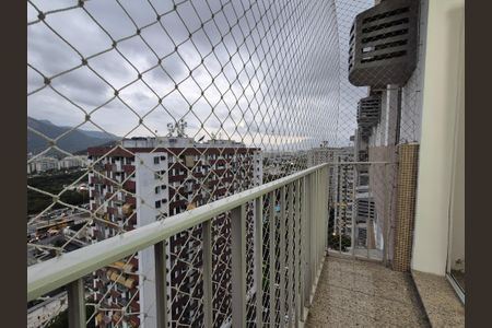 Varanda  de apartamento para alugar com 2 quartos, 53m² em Barra da Tijuca, Rio de Janeiro