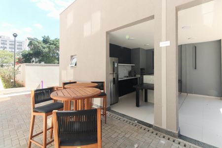 Apartamento para alugar com 35m², 2 quartos e sem vagaCondomínio - Churrasqueira 