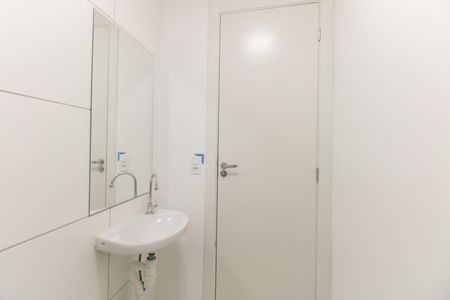 Apartamento para alugar com 35m², 2 quartos e sem vagaBanheiro 