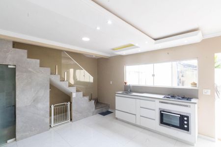 Casa de condomínio para alugar com 300m², 3 quartos e 4 vagasCozinha 