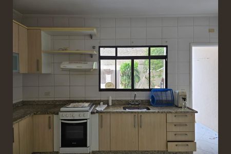 Casa para alugar com 120m², 3 quartos e 2 vagasCozinha