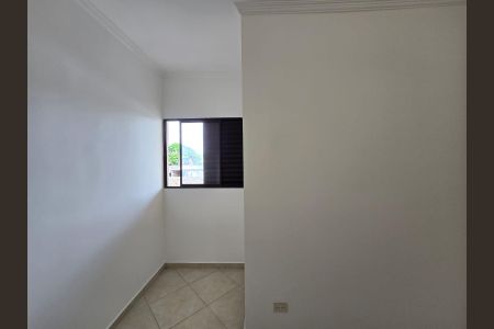 Casa para alugar com 120m², 3 quartos e 2 vagasQuarto 02