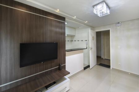 Sala de apartamento para alugar com 2 quartos, 49m² em Jardim Nova Europa, Campinas