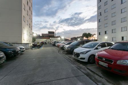 Apartamento para alugar com 52m², 2 quartos e 1 vaga Apartamento para alugar com 52m², 2 quartos e 1 vagaGaragem
