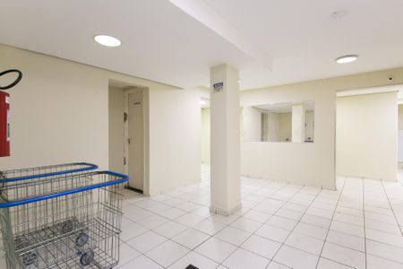 Apartamento para alugar com 52m², 2 quartos e 1 vaga Apartamento para alugar com 52m², 2 quartos e 1 vagaHall de Entrada