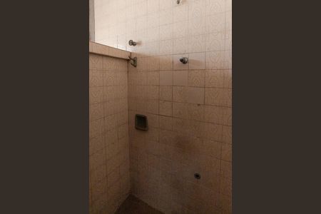 Casa para alugar com 300m², 1 quarto e 3 vagasBanheiro 1