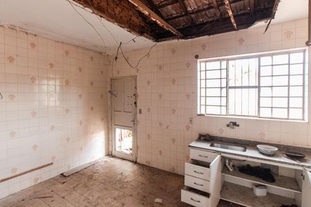 Casa para alugar com 300m², 1 quarto e 3 vagasCozinha 1