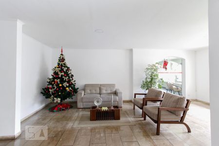 Apartamento para alugar com 100m², 3 quartos e 1 vagaHall social