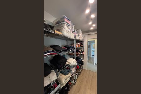 Apartamento à venda com 125m², 3 quartos e 3 vagasSuite 1 Closet
