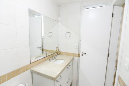 Apartamento para alugar com 105m², 3 quartos e 2 vagasBanheiro da Suíte