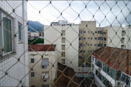 Apartamento para alugar com 105m², 3 quartos e 2 vagasQuarto 2