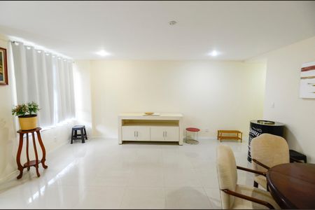 Sala de apartamento para alugar com 3 quartos, 105m² em Tijuca, Rio de Janeiro