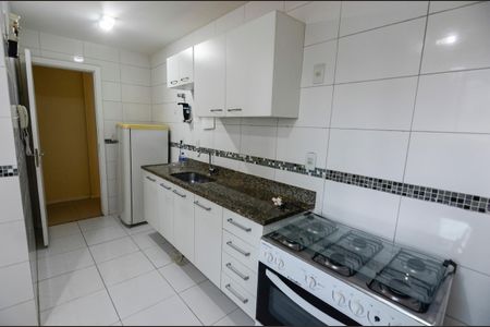 Apartamento para alugar com 105m², 3 quartos e 2 vagasCozinha