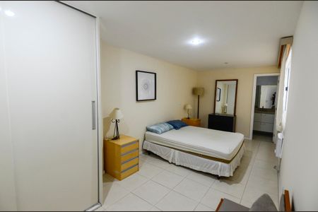 Apartamento para alugar com 105m², 3 quartos e 2 vagasSuíte