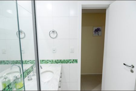Apartamento para alugar com 105m², 3 quartos e 2 vagasBanheiro Social