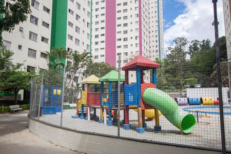 Apartamento à venda com 51m², 2 quartos e 1 vagaÁrea comum - Playground