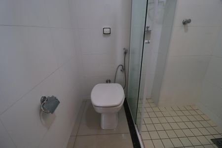Apartamento para alugar com 93m², 3 quartos e 2 vagasBanheiro Social