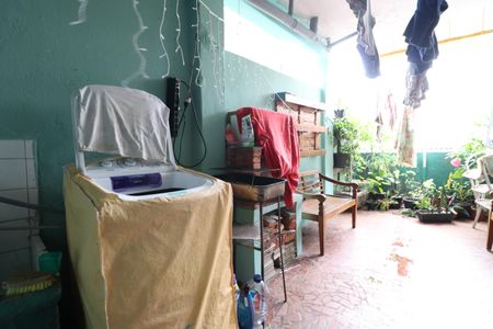 Casa à venda com 60m², 2 quartos e sem vagaÁrea de Serviço