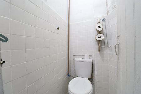 Casa à venda com 60m², 2 quartos e sem vagaLavabo