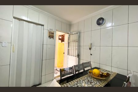 Casa à venda com 250m², 2 quartos e 3 vagasCozinha