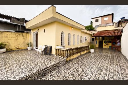 Varanda de casa à venda com 2 quartos, 250m² em Jardim Artur Alvim, São Paulo