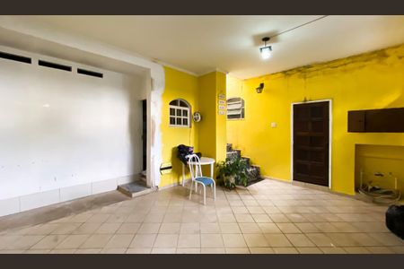 Casa à venda com 250m², 2 quartos e 3 vagasGaragem