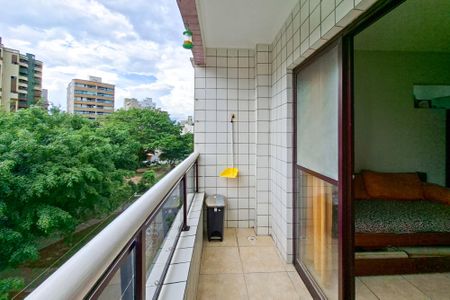 Apartamento para alugar com 70m², 1 quarto e 1 vagaSacada 