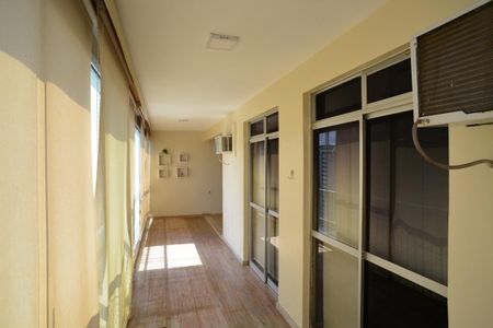 Varanda de apartamento para alugar com 2 quartos, 90m² em Barra da Tijuca, Rio de Janeiro