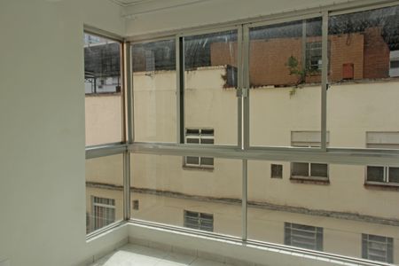 Sala de apartamento para alugar com 1 quarto, 77m² em Boqueirão, Santos