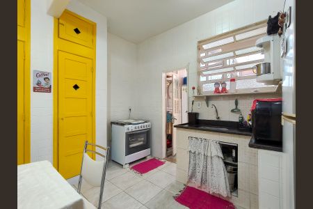 Apartamento à venda com 100m², 2 quartos e 1 vagaCozinha