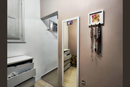 Apartamento à venda com 100m², 2 quartos e 1 vagaCloset do quarto 2