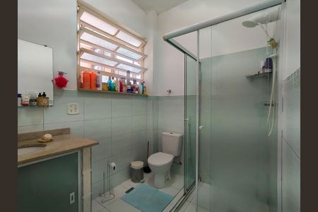 Apartamento à venda com 100m², 2 quartos e 1 vagaBanheiro Corredor