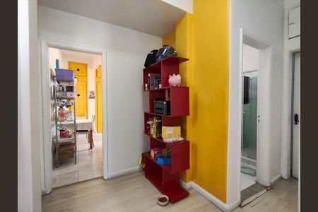 Apartamento à venda com 100m², 2 quartos e 1 vagaCorredor