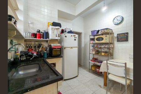 Apartamento à venda com 100m², 2 quartos e 1 vagaCozinha
