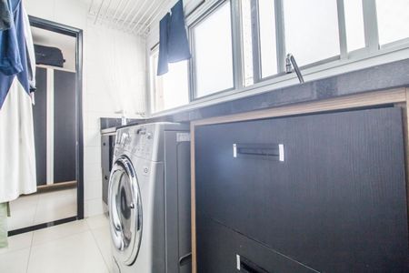 Apartamento para alugar com 132m², 3 quartos e 2 vagasÁrea de Serviço