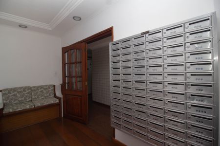 Apartamento à venda com 55m², 2 quartos e 1 vagaHall social