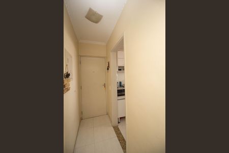 Apartamento à venda com 55m², 2 quartos e 1 vagaCorredor