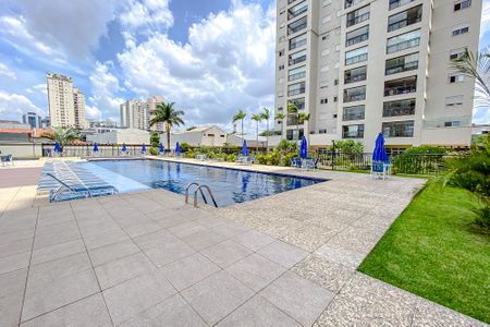 Apartamento à venda com 72m², 2 quartos e 1 vagaÁrea comum - Piscina
