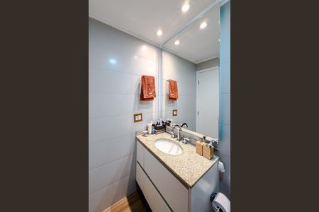 Apartamento à venda com 72m², 2 quartos e 1 vagaBanheiro da Suíte