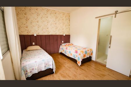 Casa para alugar com 600m², 6 quartos e 4 vagasSuíte 4