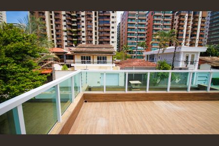 Casa para alugar com 600m², 6 quartos e 4 vagasVaranda
