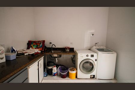 Casa para alugar com 600m², 6 quartos e 4 vagasÁrea de Serviço