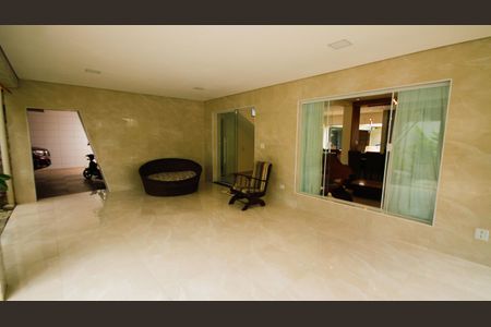 Casa para alugar com 600m², 6 quartos e 4 vagasHall de entrada