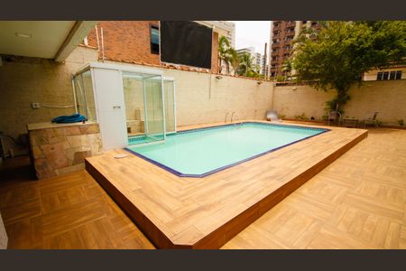 Casa para alugar com 600m², 6 quartos e 4 vagasPiscina